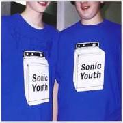 Der musikalische text LITTLE TROUBLE GIRL von SONIC YOUTH ist auch in dem Album vorhanden Washing machine (1995)