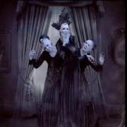 Der musikalische text STARLIGHT SEEN THROUGH VEILS OF TEARS von SOPOR AETERNUS ist auch in dem Album vorhanden A triptychon of ghosts part two - have you seen this ghost? (2011)