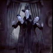 Der musikalische text THE HOURS OF SADNESS von SOPOR AETERNUS ist auch in dem Album vorhanden A triptychon of ghosts part two - have you seen this ghost? (2011)