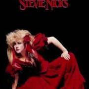 Der musikalische text FIRE BURNING von STEVIE NICKS ist auch in dem Album vorhanden The other side of the mirror (1989)