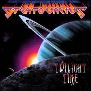 Der musikalische text TWILIGHT TIME von STRATOVARIUS ist auch in dem Album vorhanden Twilight time (1992)