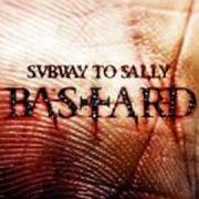 Der musikalische text UNENTDECKTES LAND von SUBWAY TO SALLY ist auch in dem Album vorhanden Bastard (2007)