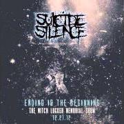 Der musikalische text ROOTS BLOODY ROOTS von SUICIDE SILENCE ist auch in dem Album vorhanden Ending is the beginning: the mitch lucker memorial show (2014)