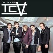 Der musikalische text JUST LIKE MY HEART FALLS von THE CLICK FIVE ist auch in dem Album vorhanden Tcv (2010)