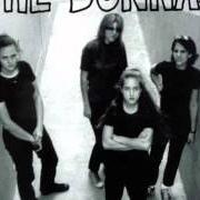 Der musikalische text LET'S GO MANO von THE DONNAS ist auch in dem Album vorhanden The donnas