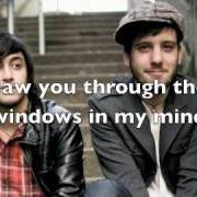 Der musikalische text IT'S A PROMISE, LIKE A SONG von THE SCENE AESTHETIC ist auch in dem Album vorhanden A type & a shadow (2009)