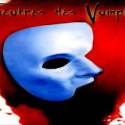 Der musikalische text ENTHRONE THE DARK ANGEL (VERSION 2002) von THEATRES DES VAMPIRES ist auch in dem Album vorhanden Suicide vampire (2002)