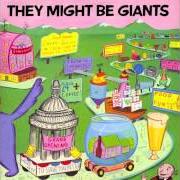 Der musikalische text BOAT OF CAR von THEY MIGHT BE GIANTS ist auch in dem Album vorhanden They might be giants (the pink album) (1986)