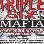 Der musikalische text RIDIN' DA CHEVY von THREE 6 MAFIA ist auch in dem Album vorhanden Vol. 1-underground (explicit) (1999)