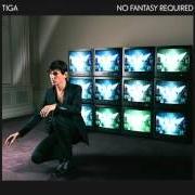 Der musikalische text BUGATTI von TIGA ist auch in dem Album vorhanden No fantasy required (2016)