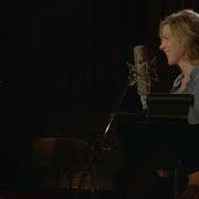 Der musikalische text BUT NOT FOR ME (DIANA KRALL SOLO) von TONY BENNETT ist auch in dem Album vorhanden Love is here to stay (2018)