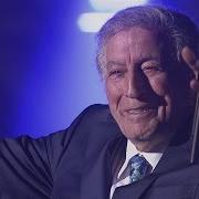 Der musikalische text WHO CARES? von TONY BENNETT ist auch in dem Album vorhanden Tony bennett celebrates 90 (2016)