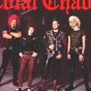 Der musikalische text JOHNNY von TOTAL CHAOS ist auch in dem Album vorhanden Anthems from the alleyway (1997)