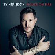 Der musikalische text BLAME IT ON THE MUSTANG von TY HERNDON ist auch in dem Album vorhanden House on fire (2016)