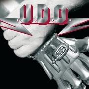 Der musikalische text BLACK HEART von U.D.O. ist auch in dem Album vorhanden Man and machine (2002)