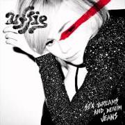 Der musikalische text FIRST LOVE von UFFIE ist auch in dem Album vorhanden Sex dreams and denim jeans (2010)