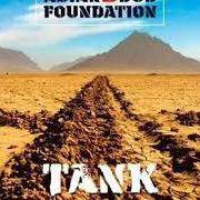 Der musikalische text FLYOVER von ASIAN DUB FOUNDATION ist auch in dem Album vorhanden Tank (2005)