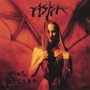 Der musikalische text BLOOD OF THE WOLF von ASKA ist auch in dem Album vorhanden Nine tongues (1997)