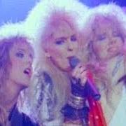 Der musikalische text WAITING von VIXEN ist auch in dem Album vorhanden Vixen (1988)
