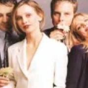 Der musikalische text CRYING von VONDA SHEPARD ist auch in dem Album vorhanden Heart and soul: more songs from ally mcbeal (1999)