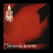 Der musikalische text KINGDOM GONE von AT THE GATES ist auch in dem Album vorhanden The red in the sky is ours (1992)