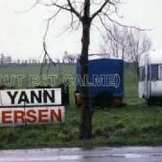 Der musikalische text LA PHARMACIE von YANN TIERSEN ist auch in dem Album vorhanden Tout est calme (1999)