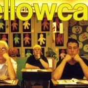 Der musikalische text CIGARETTE von YELLOWCARD ist auch in dem Album vorhanden One for the kids (2001)