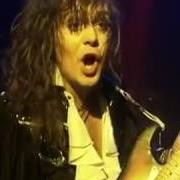 Der musikalische text DEVIL IN DISGUISE von YNGWIE MALMSTEEN ist auch in dem Album vorhanden Eclipse (1990)