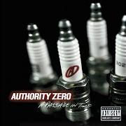 Der musikalische text OVER SEASONS von AUTHORITY ZERO ist auch in dem Album vorhanden Passage in time (2002)