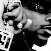 Der musikalische text YEAH von ROYCE DA 5'9'' ist auch in dem Album vorhanden Independent's day (2005)