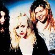 Der musikalische text THE QUIET ROOM von BABES IN TOYLAND ist auch in dem Album vorhanden To mother