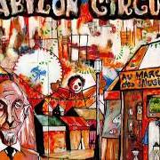 Der musikalische text PAUVRE FOU von BABYLON CIRCUS ist auch in dem Album vorhanden Au marché des illusions (2001)