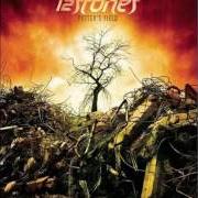 Der musikalische text IN CLOSING von 12 STONES ist auch in dem Album vorhanden Potter's field (2004)