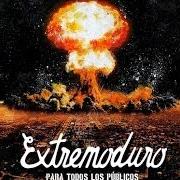 Der musikalische text ENTRE INTERIORES von EXTREMODURO ist auch in dem Album vorhanden Para todos los públicos (2013)