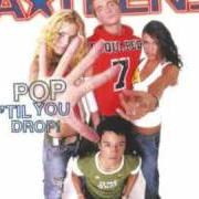 Der musikalische text CAN'T HELP FALLING IN LOVE von A-TEENS ist auch in dem Album vorhanden Pop til you drop (2002)