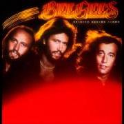 Der musikalische text TOO MUCH HEAVEN von BEE GEES ist auch in dem Album vorhanden Spirits having flown (1979)