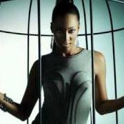 Der musikalische text T-SHIRT (RADIO KILLA REMIX) von SHONTELLE ist auch in dem Album vorhanden No gravity (2010)