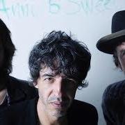 Der musikalische text VIAJERO NOCTURNO von SIDONIE ist auch in dem Album vorhanden Fascinado (2005)