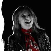 Der musikalische text ISOLATION BLUES von SUZI QUATRO ist auch in dem Album vorhanden The devil in me (2021)