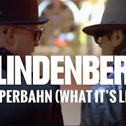 Der musikalische text BOOGIE WOOGIE MÄDCHEN von UDO LINDENBERG ist auch in dem Album vorhanden Absolut udo lindenberg (2004)