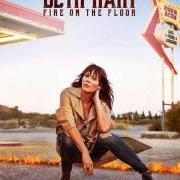 Der musikalische text NO PLACE LIKE HOME von BETH HART ist auch in dem Album vorhanden Fire on the floor (2016)