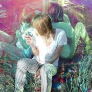 Der musikalische text FLESH AND BLOOD von BETH ORTON ist auch in dem Album vorhanden Kidsticks (2016)