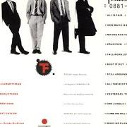 Der musikalische text FALLING IN LOVE von THE FIXX ist auch in dem Album vorhanden Ink (2001)