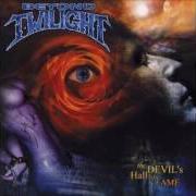 Der musikalische text PERFECT DARK von BEYOND TWILIGHT ist auch in dem Album vorhanden The devil's hall of fame (2001)