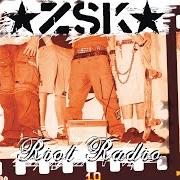 Der musikalische text WAS DU TUST von ZSK ist auch in dem Album vorhanden Riot radio (2002)