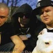 Der musikalische text CATRAME von CLUB DOGO & REVERENDO ist auch in dem Album vorhanden Struggle music