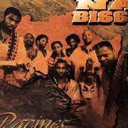 Der musikalische text APRÈS LA GUERRE von BISSO NA BISSO ist auch in dem Album vorhanden Racines (1999)