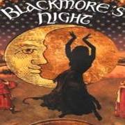 Der musikalische text TROIKA von BLACKMORE'S NIGHT ist auch in dem Album vorhanden Dancer and the moon (2013)