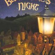 Der musikalische text THE MESSENGER von BLACKMORE'S NIGHT ist auch in dem Album vorhanden The village lanterne (2006)