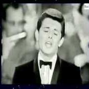 Der musikalische text MOTIVO D'AMORE von PINO DONAGGIO & FRANKIE AVALON ist auch in dem Album vorhanden Sanremo